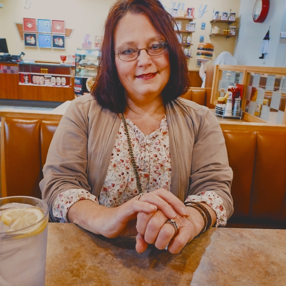 Meet your Posher, Cindy